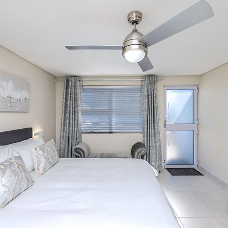 Appartamento Southeaster Bloubergstrand Esterno foto